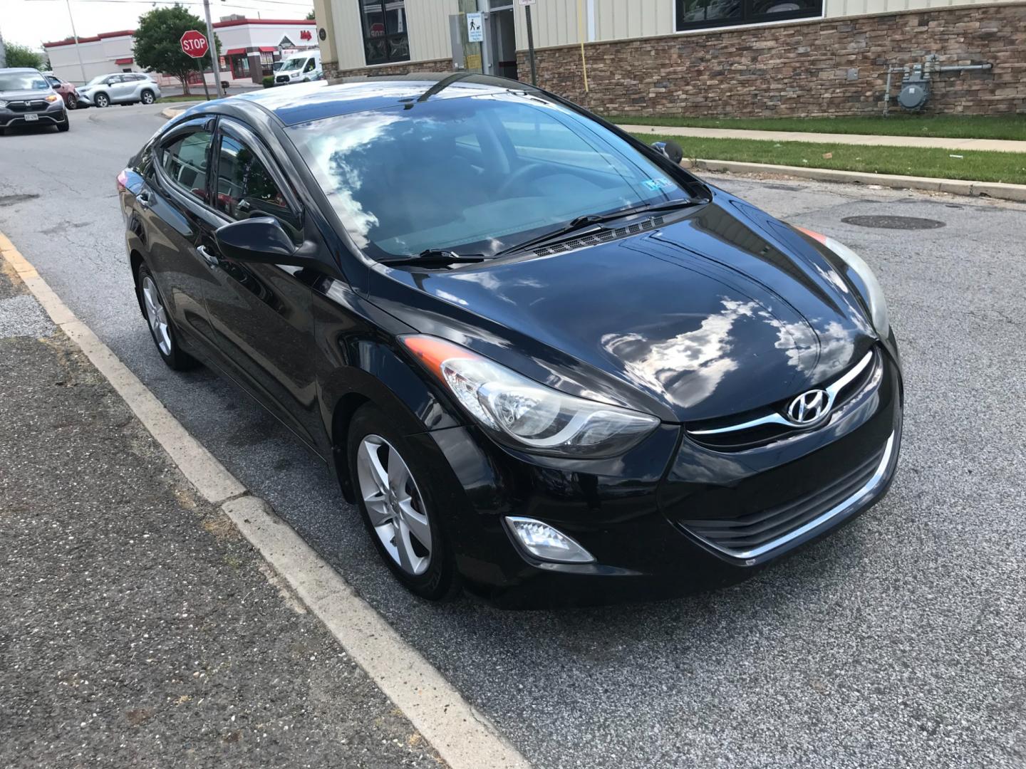 2013 Black /Gray Hyundai Elantra GLS (5NPDH4AE9DH) with an 1.8 V4 engine, Automatic transmission, located at 577 Chester Pike, Prospect Park, PA, 19076, (610) 237-1015, 39.886154, -75.302338 - Photo#3